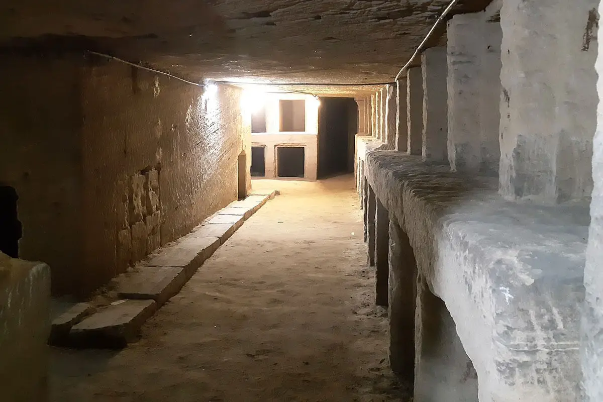 catacombs of kom el shoqafa